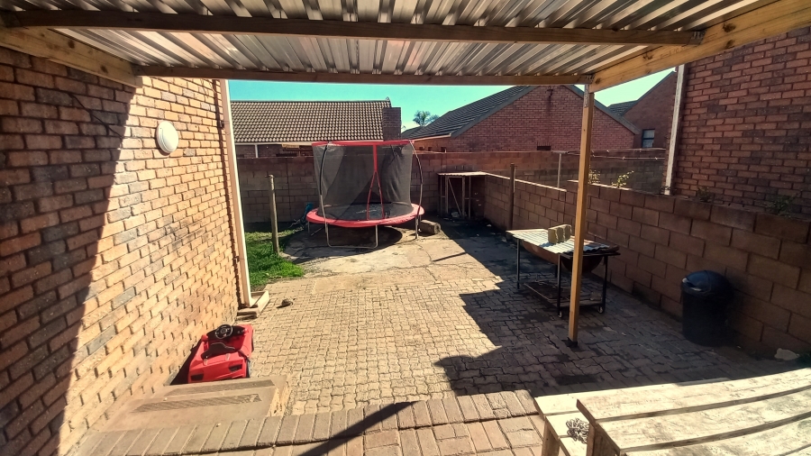 3 Bedroom Property for Sale in Vredenburg Western Cape